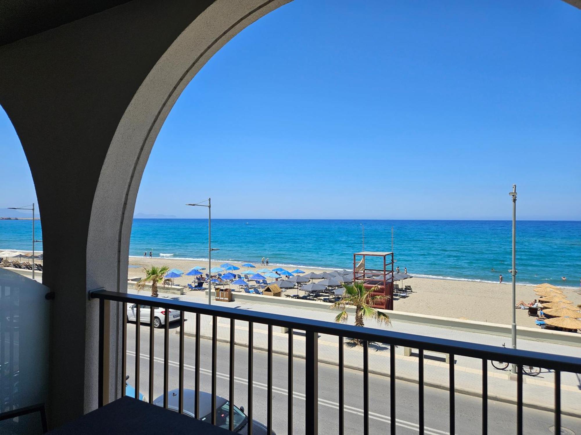 Blue Sky Hotel Apartments Rethymno  Bilik gambar